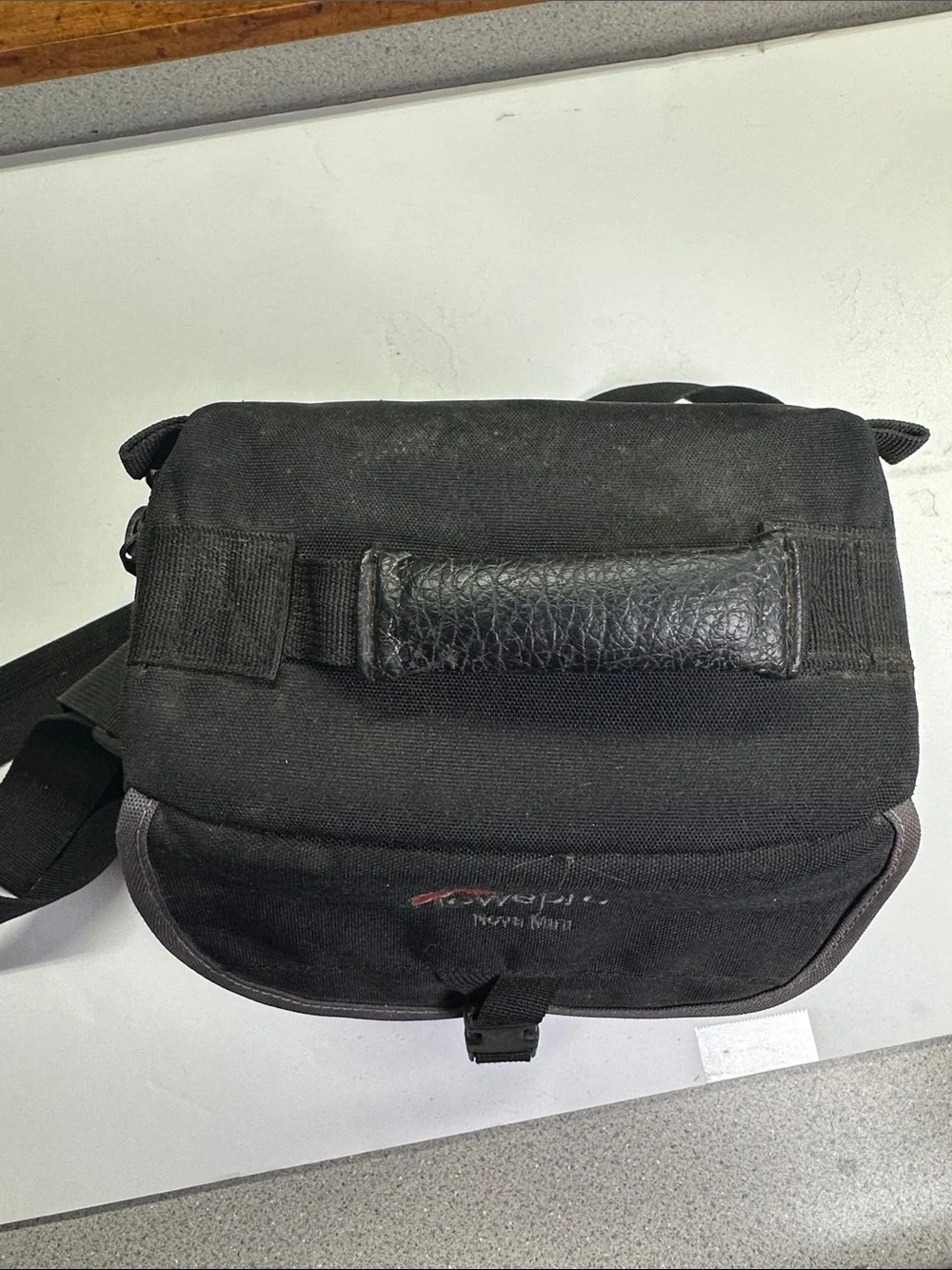 Lowepro nova mini
